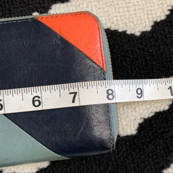 Fossil Leather Zip Around Wallet Multicolored Patchwork - Picture 9 of 10